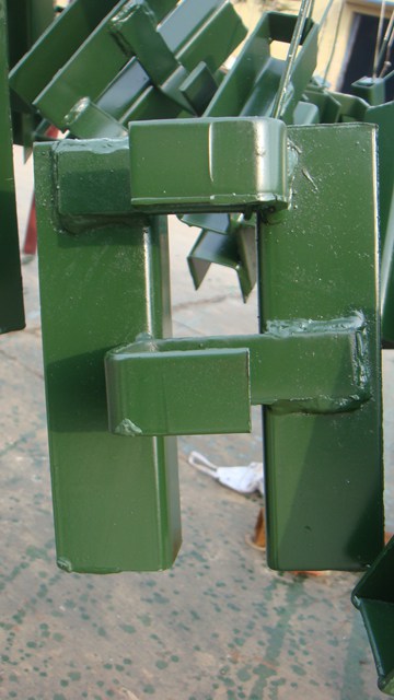 Kwikstage Scaffolding System Painted Toe Board Clip for Africa