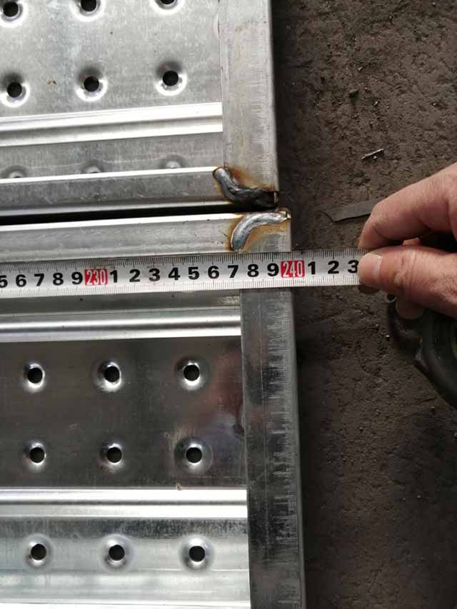 Metal Plank 08