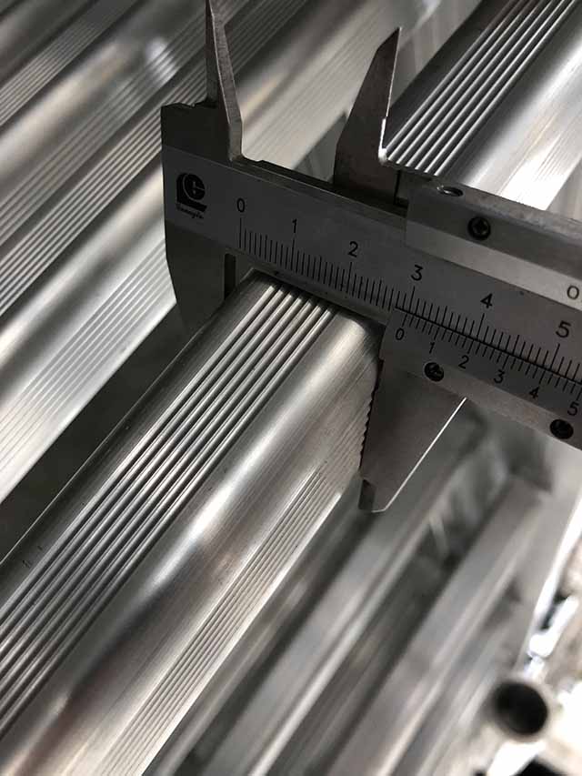 aluminum scaffolding ladder