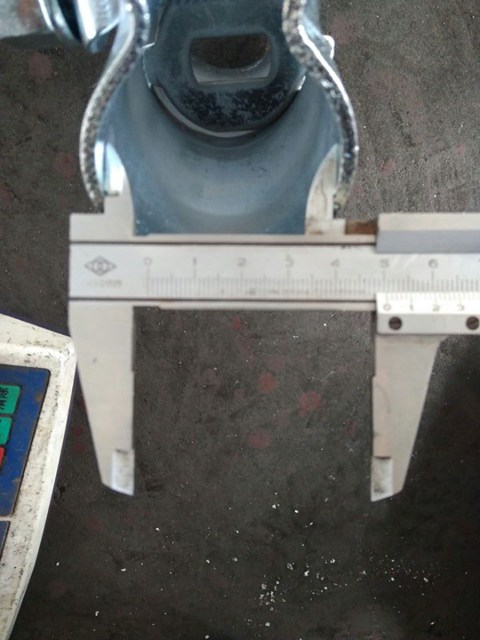 EN74 Pressed Scaffolding Sleeve Coupler Zinc Plated White External Connector