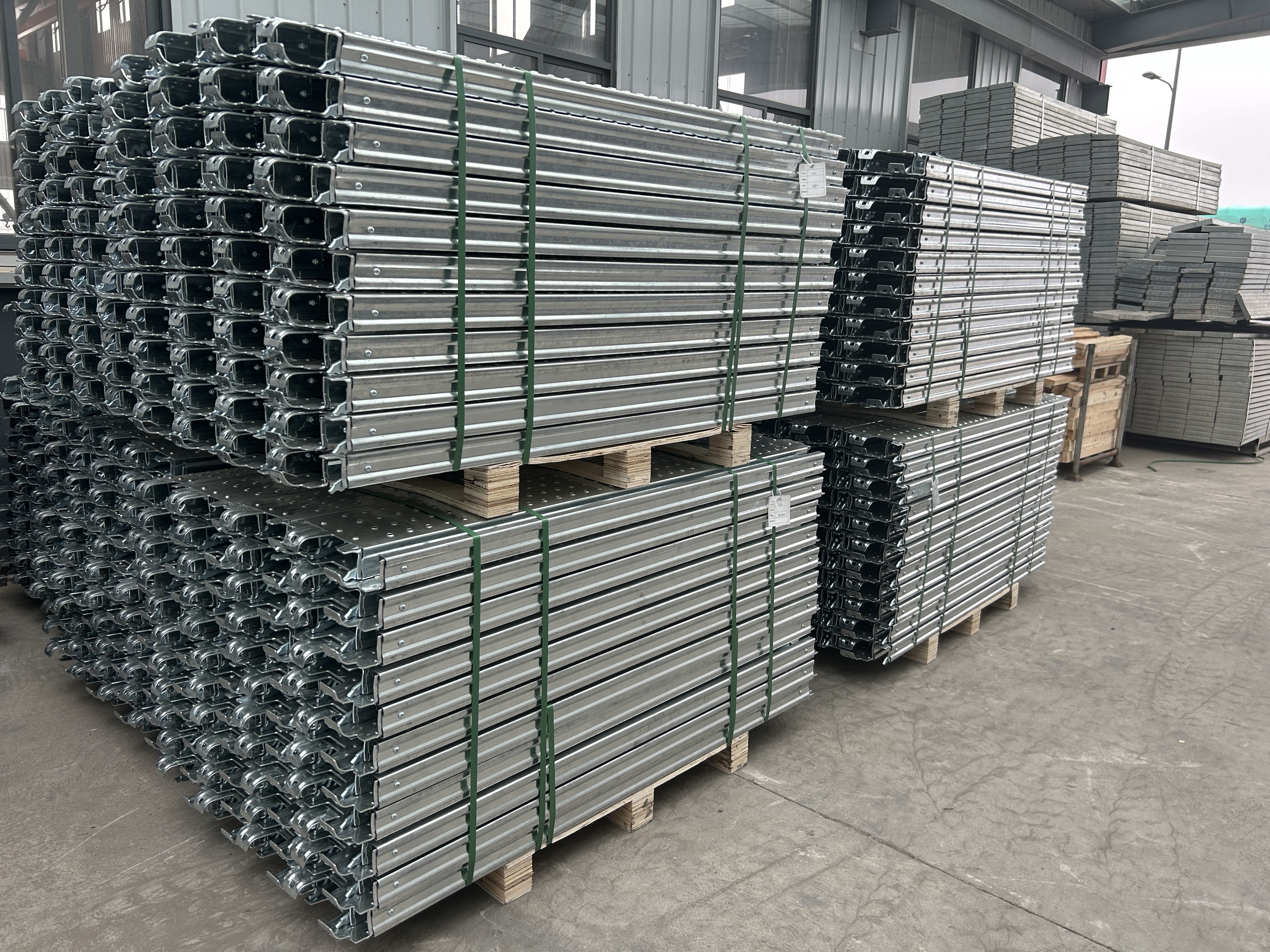 scaffolding plank