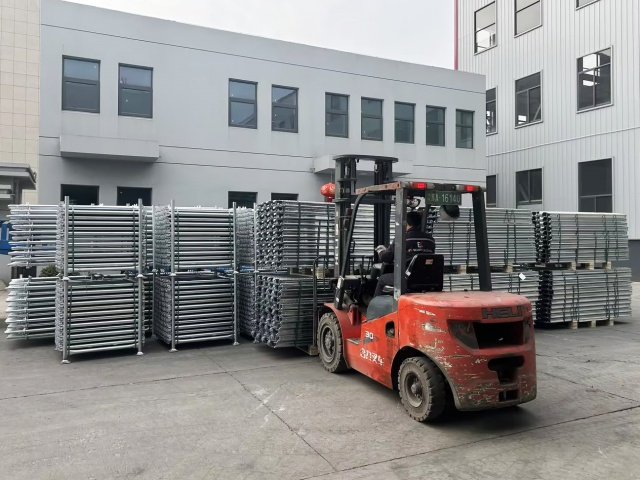 delivery of ringlock scaffolding system