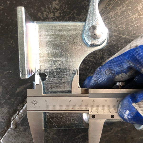 Board Retaining Coupler Test
