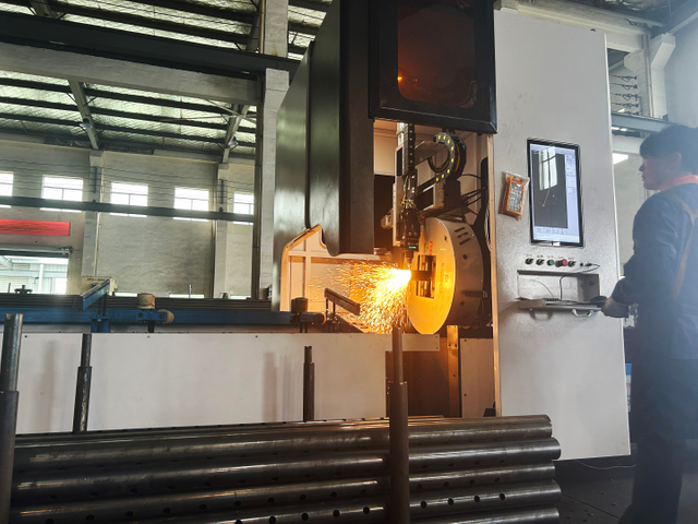 scaffolding prop cutting