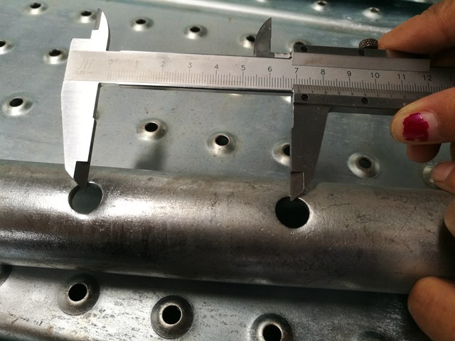 Hot Dip Galvanized HDG Ringlock Scaffolding Standard Spigot