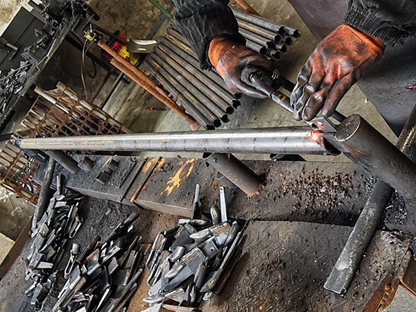 Kwikstage Scaffolding Ledger Welding