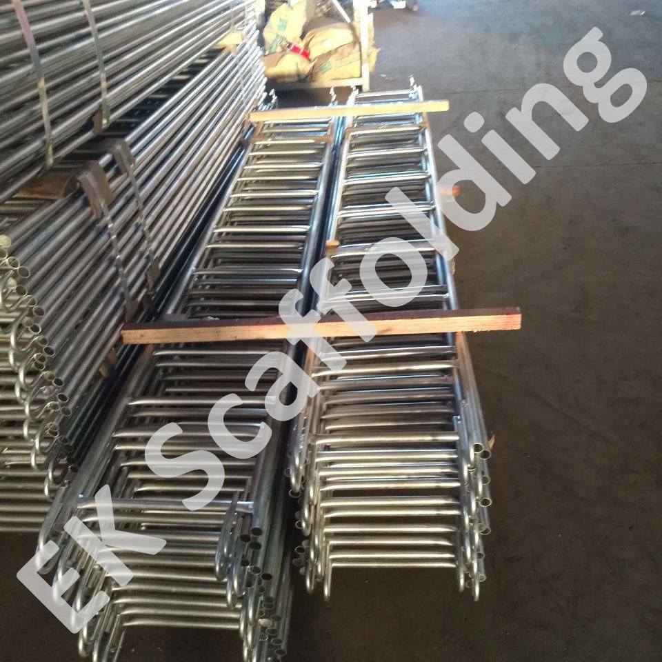 Galvanized Scaffolding Steel Straight Ladder with Welded Hook