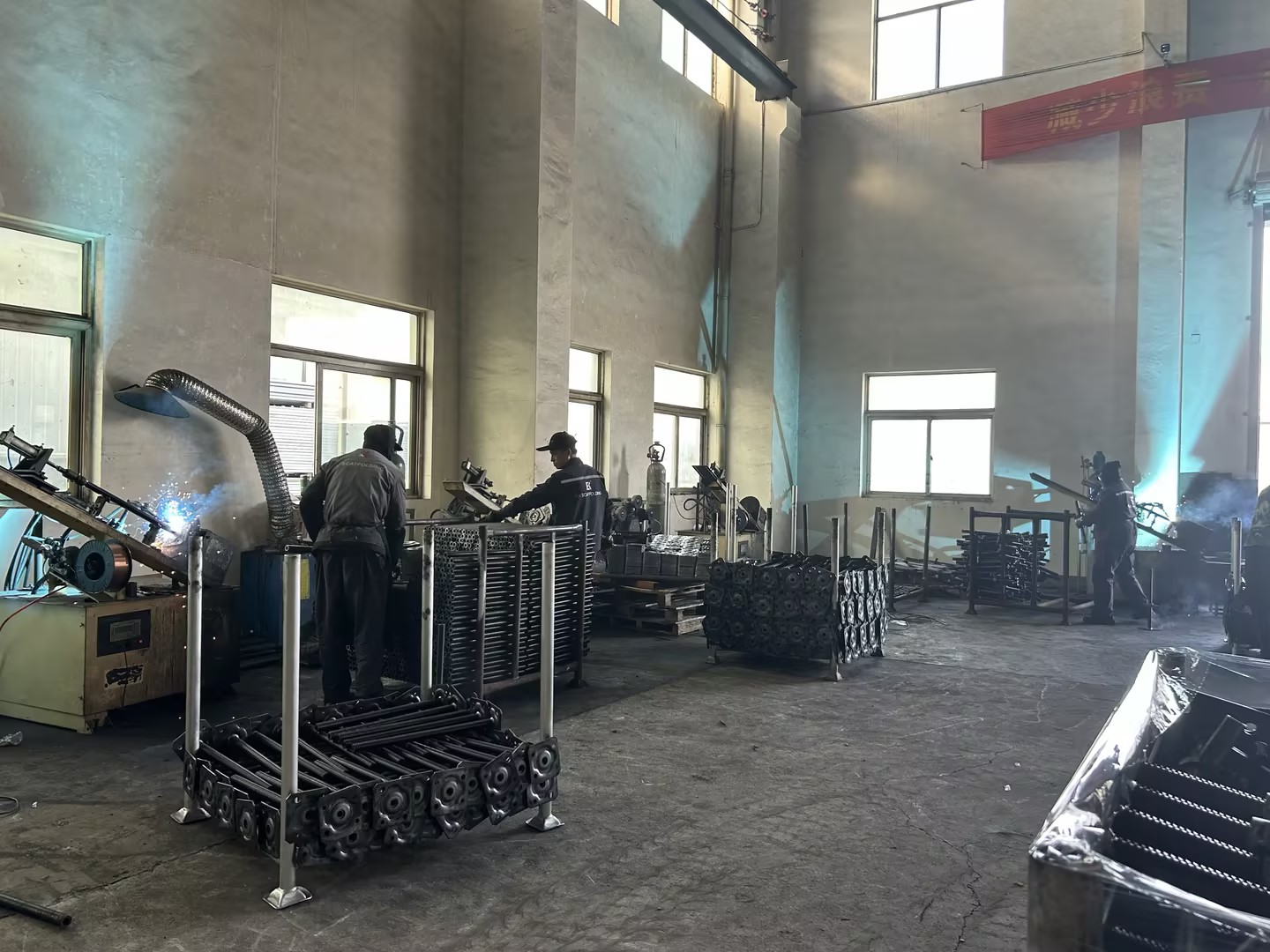 base jack welding