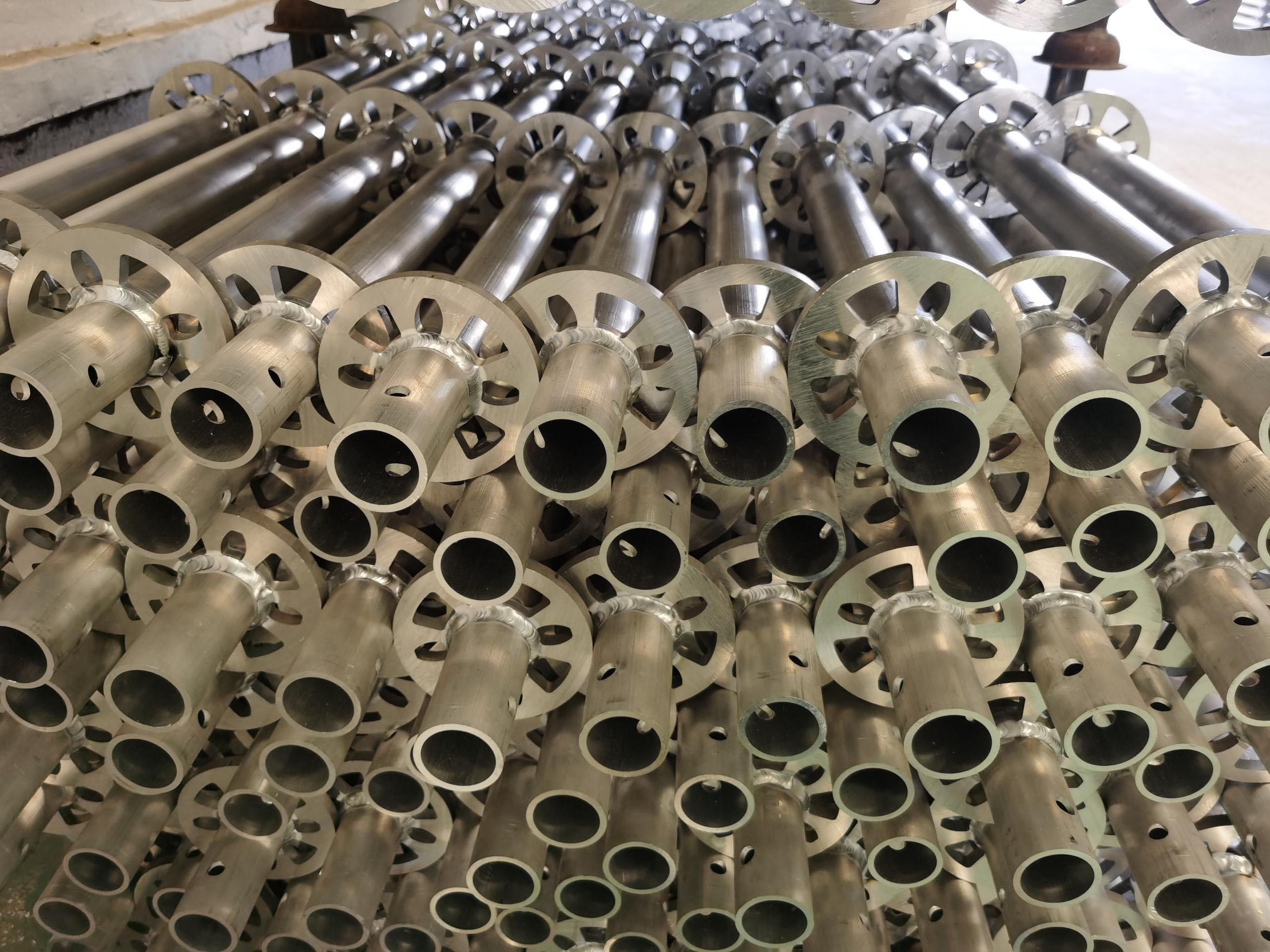 aluminum ringlock scaffolding