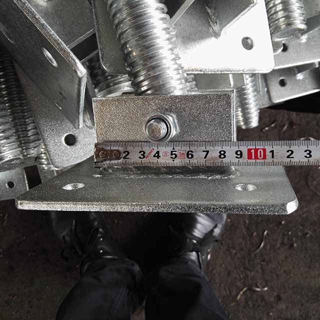 Swivel Jack 09