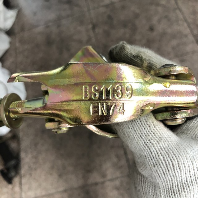 Pressed BS1139 EN74 Scaffolding Golden Galvanized Swivel Coupler