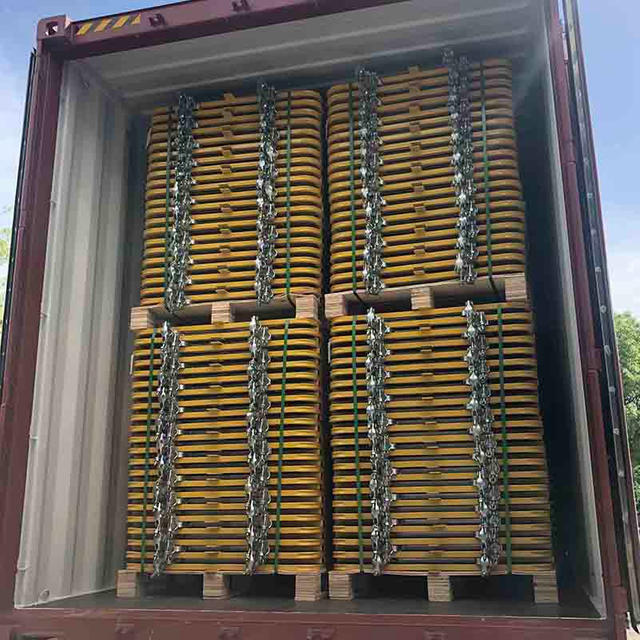 Scaffolding-Gates-and-Trap-Loading-640-640
