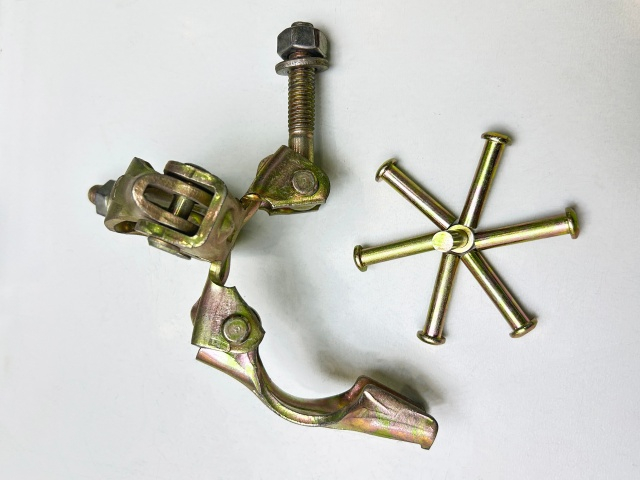 pressed double coupler