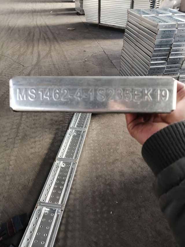 Metal Plank 10