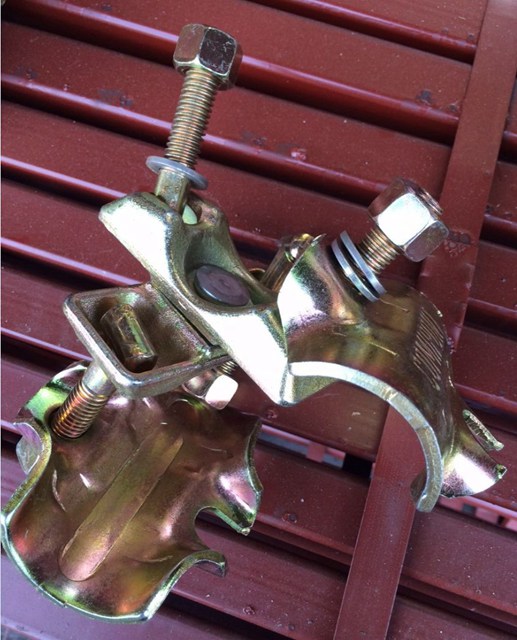 Pressed Electro Galvanized Italian Scaffolding Coupler