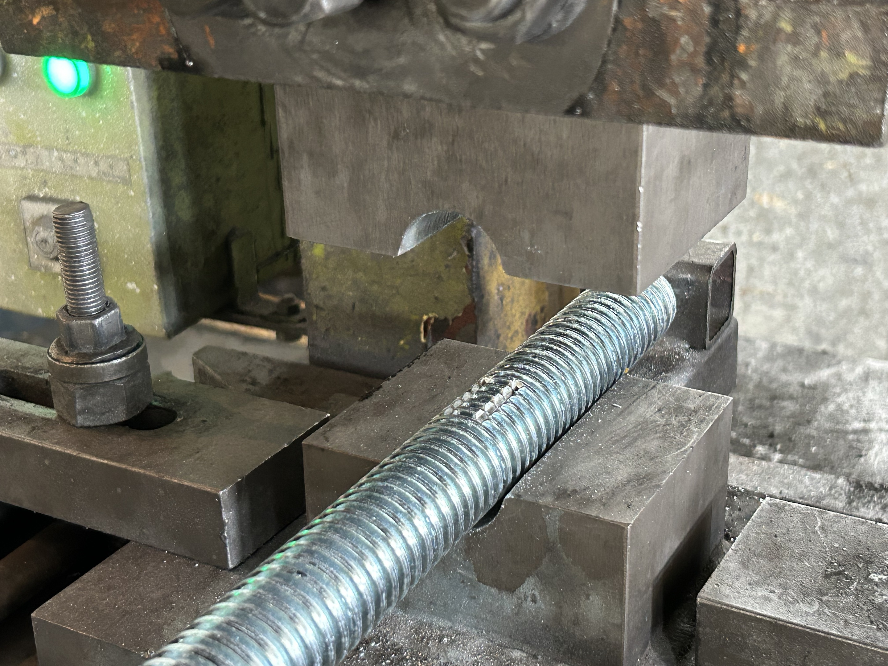 base jack destroy teeth