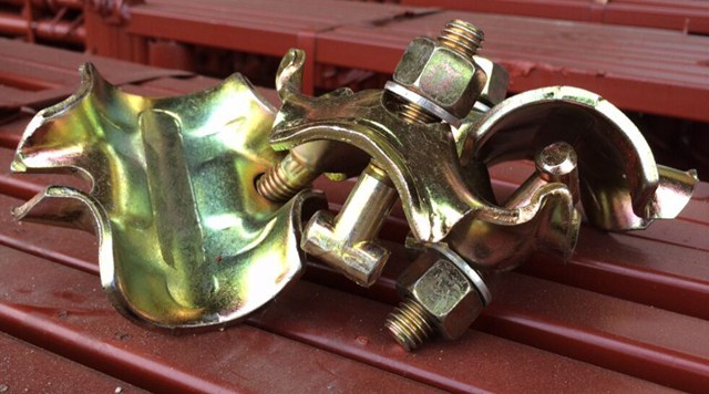 Pressed Electro Galvanized Italian Scaffolding Coupler