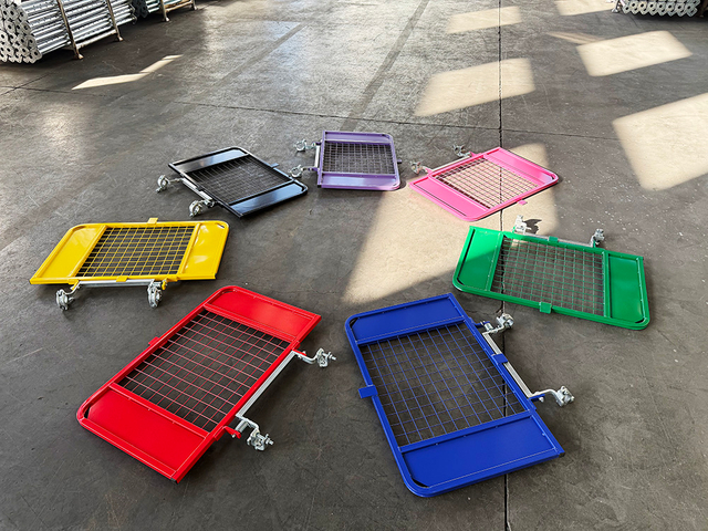 Color Scaffolding Gate