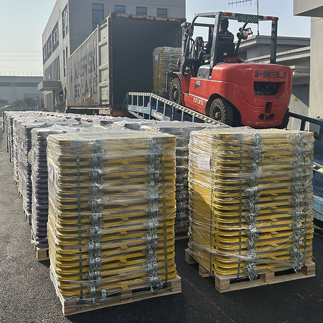 scaffolding gate shipping