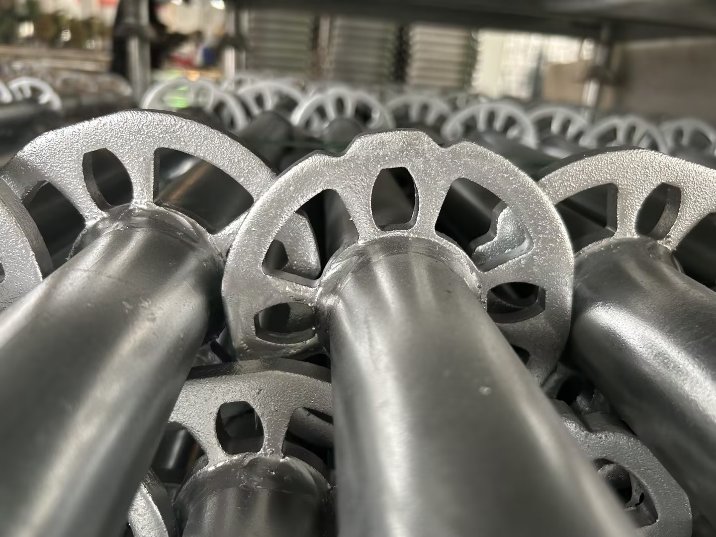 ringlock scaffolding vertical