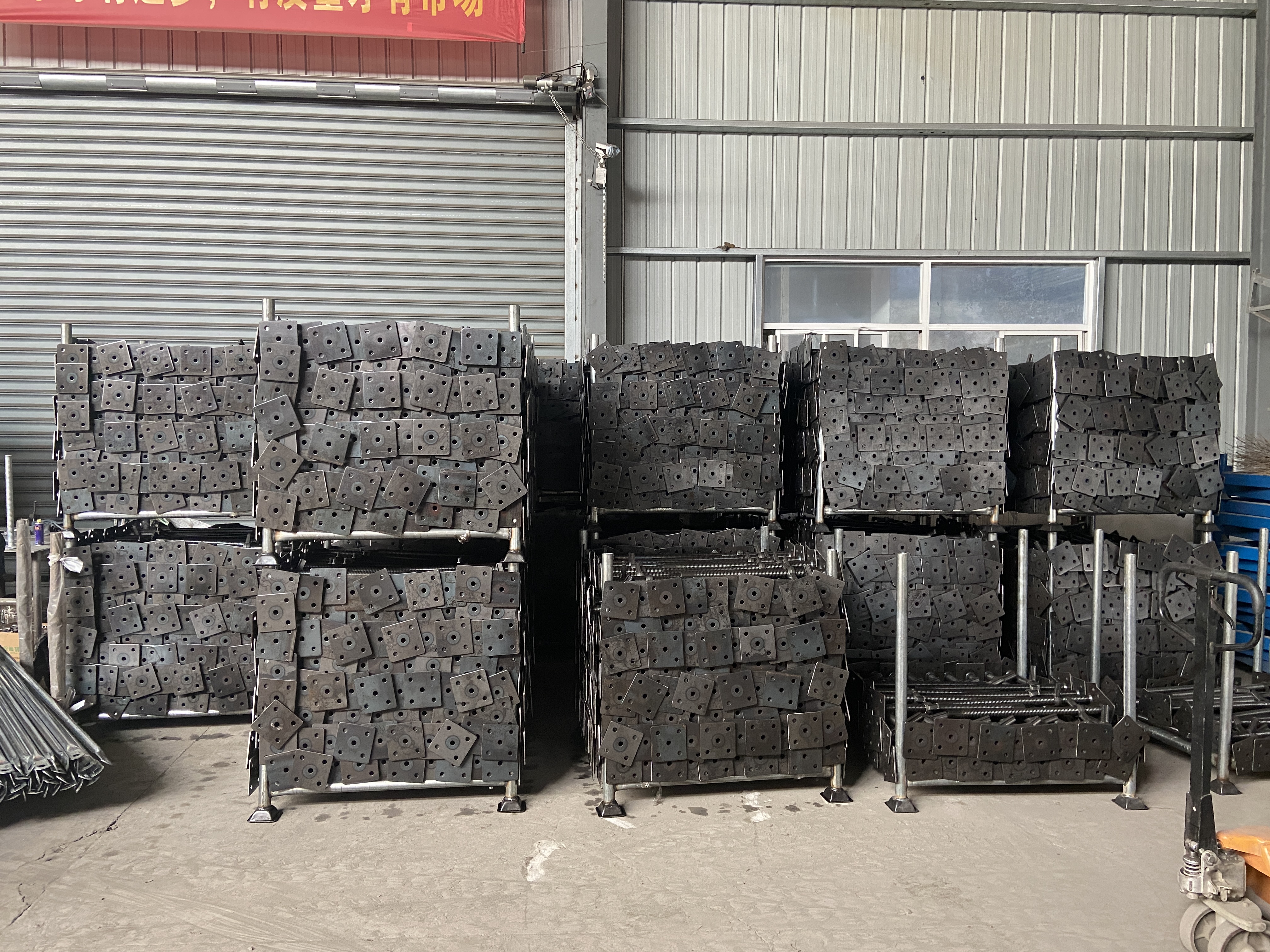 base jack welding