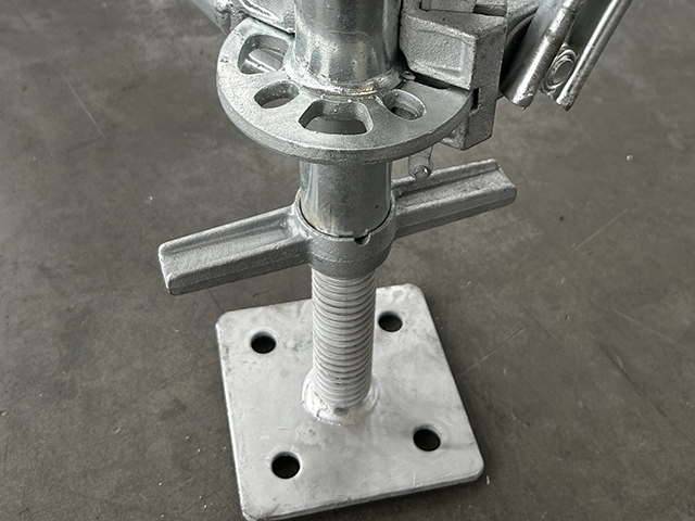 What Is A Scaffolding Leveling Jack And How To Use?