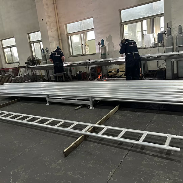 Aluminum Ladder Beam